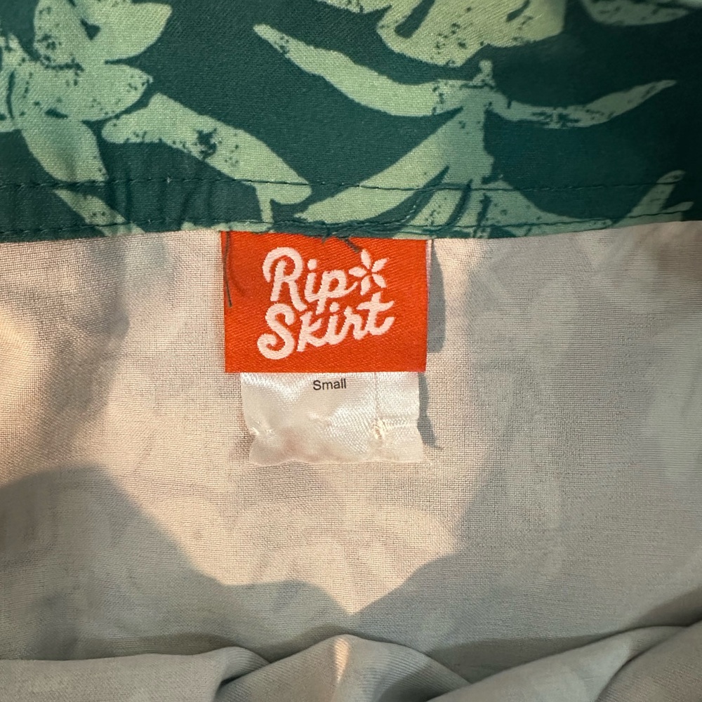 Rip Skirt - Picture 2 of 4